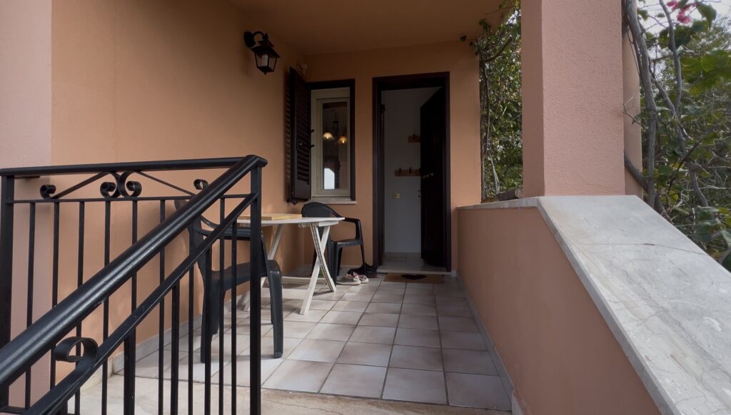 Image gallery image