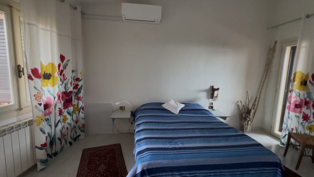 Image gallery image